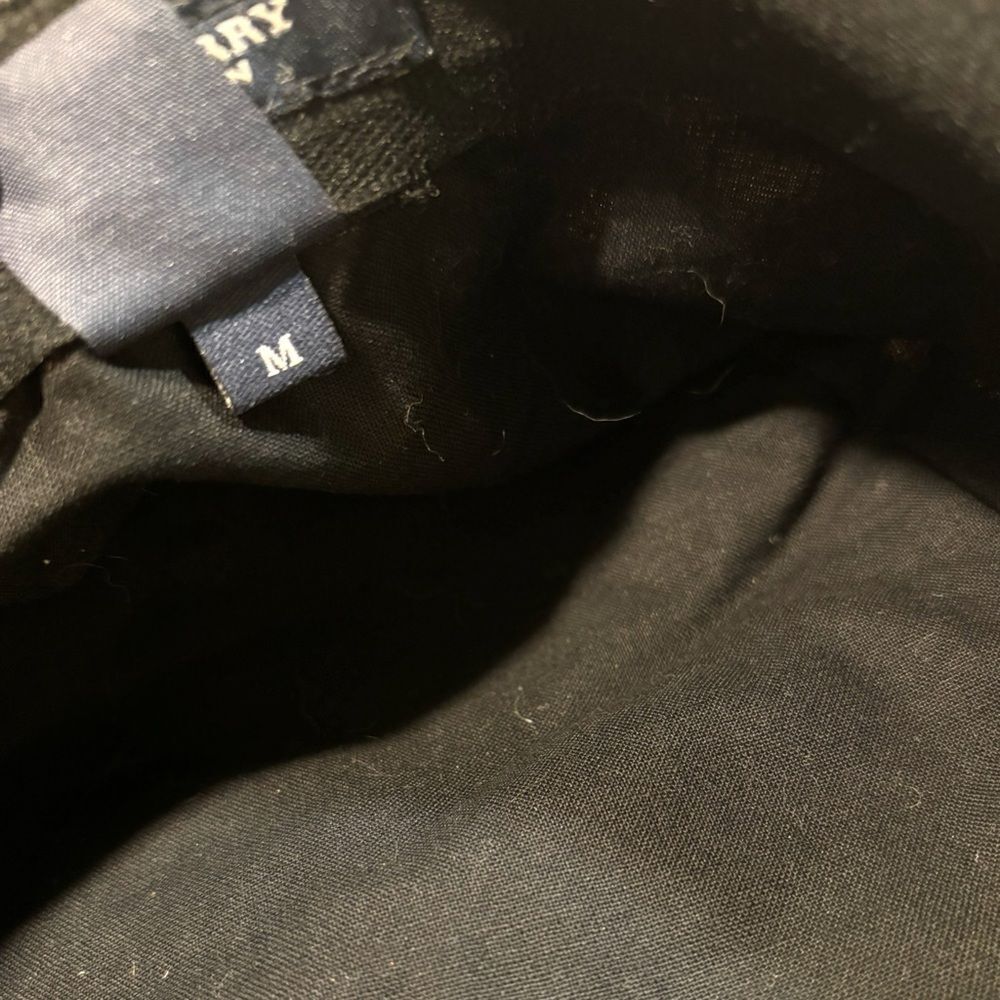 BURBERRY London Wool Cap - Picture 4 of 9